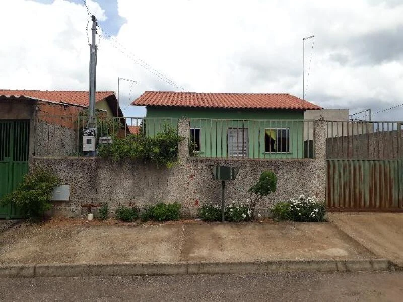 Casa com 2 Quartos em Cocalzinho de Goiás/GO em Cocalzinho De Goiás - Goiás
