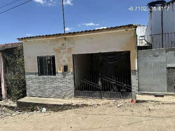 Casa com 2 Quartos em Jupi/PE em Jupi - Pernambuco
