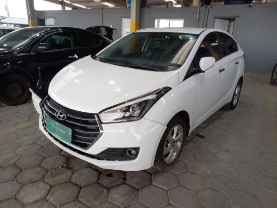 Hyundai HB20S 1.6A Prem 2016 Automático Flex em Tijucas - Santa Catarina