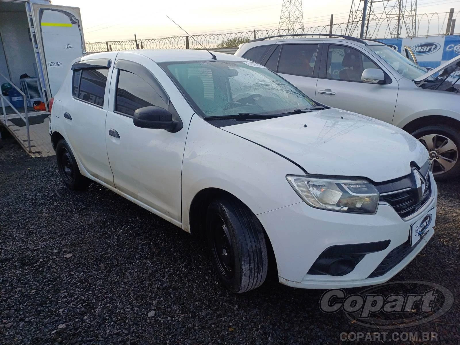 Renault Sandero Life 2020 1.0 SCe em Canoas - Rio Grande do Sul