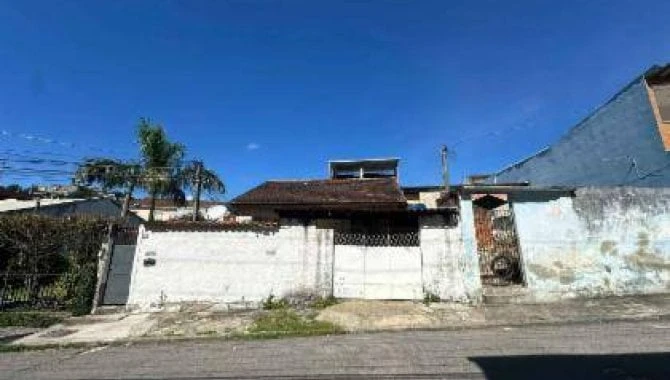 Casa com 73m² em Vila Valqueire/RJ em Rio De Janeiro - Rio de Janeiro