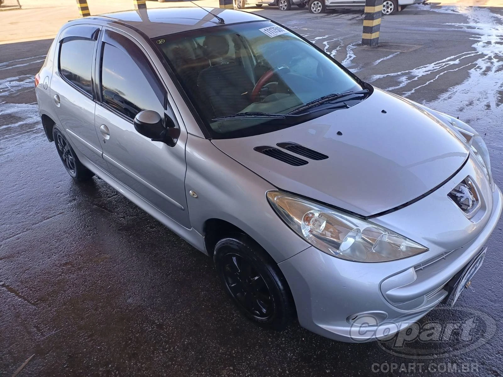 Peugeot 207 XR Sport 2010 1.4 em Pirapora Do Bom Jesus - São Paulo