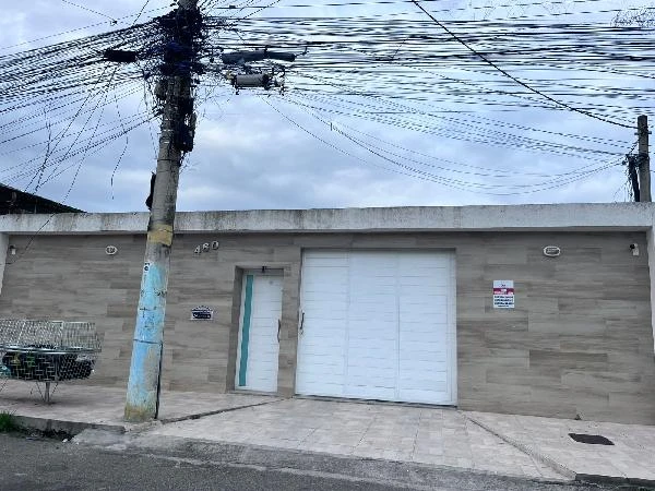 Casa de 63m² privativos e 118m² de terreno em Nilópolis - Rio de Janeiro