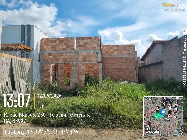 Terreno com 200m² em Teixeira de Freitas/BA em Teixeira De Freitas - Bahia