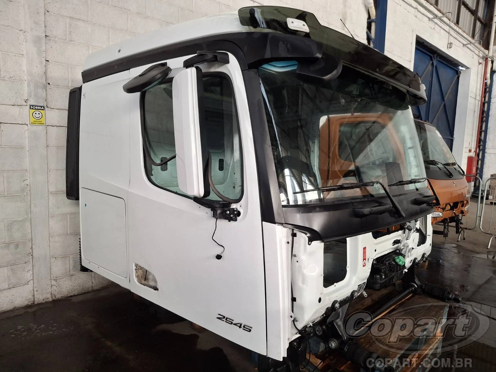 Mercedes-Benz Actros 2545 Cabine em Embu Das Artes - São Paulo