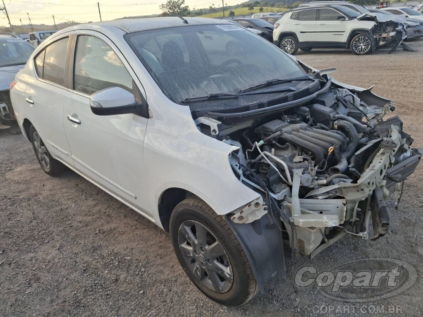 Nissan Versa Unique 2018 1.6 16V CVT Automático em Betim - Minas Gerais