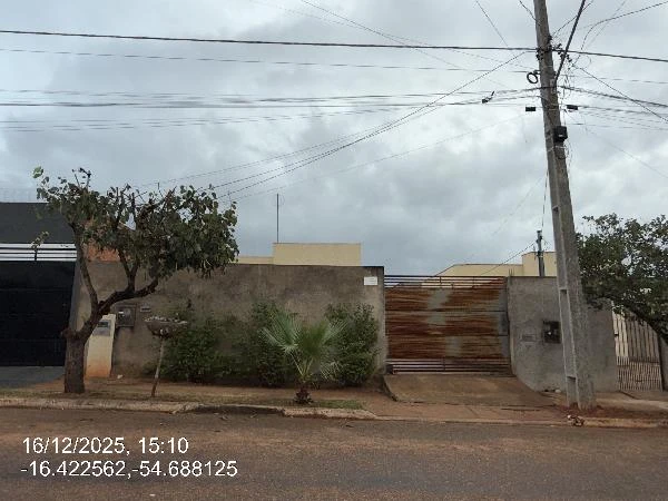 Casa com 2 Quartos em Rondnpolis/MT em Rondonópolis - Mato Grosso