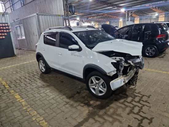 Renault Sandero STEX 16M 2019 em Nova Santa Rita - Rio Grande do Sul