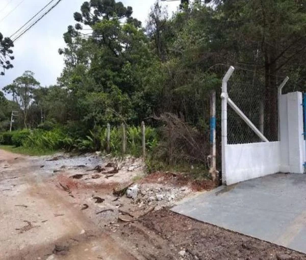 Terreno em Campos do Jordão/SP em Campos Do Jordão - São Paulo