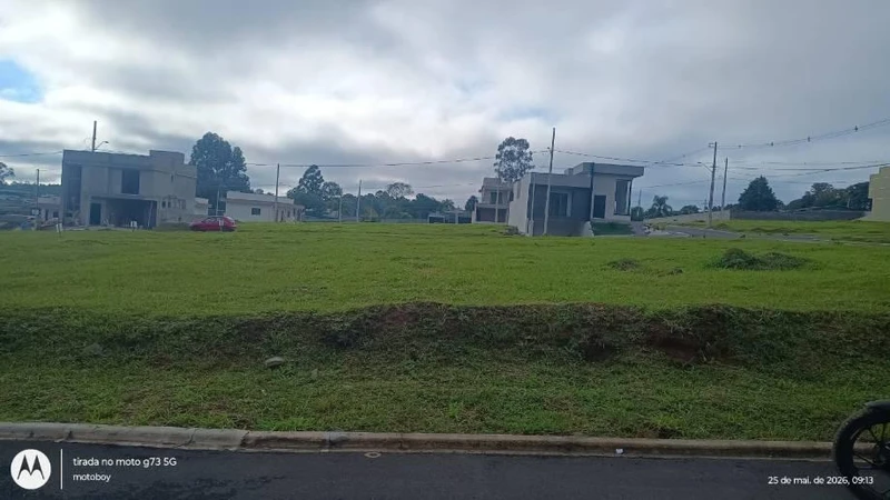 Terreno no Condominio Valle Do Sol em Ponta Grossa/PR em Ponta Grossa - Paraná