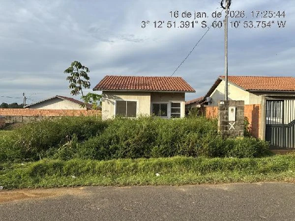Casa em Iranduba/AM em Iranduba - Amazonas