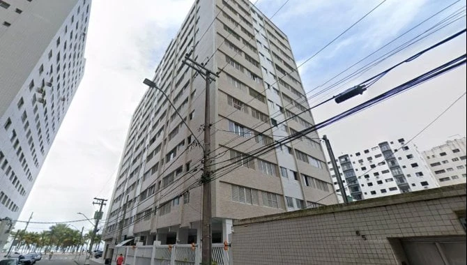 Apartamento com 1 Vaga em Praia Grande/SP em Praia Grande - São Paulo