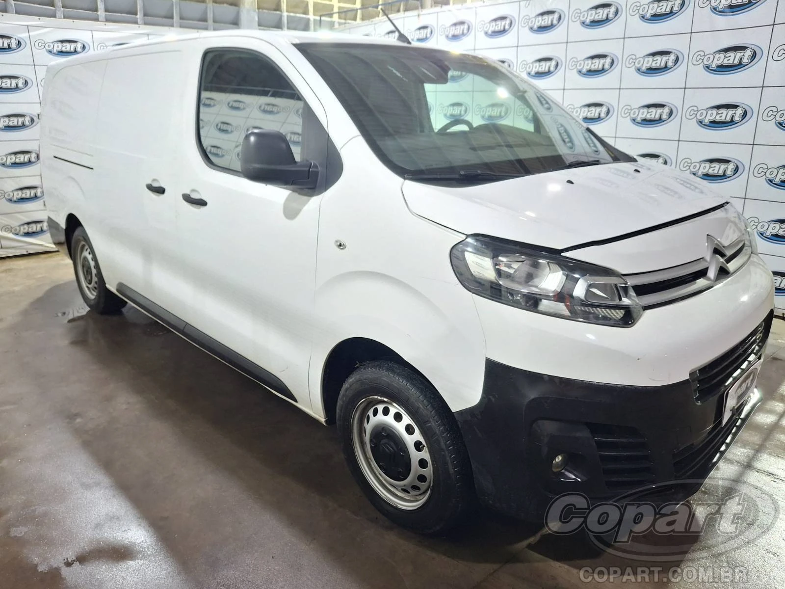 Citroën E-Jumpy E-Jumpy 2022 100 kW Elétrico em Candeias - Bahia
