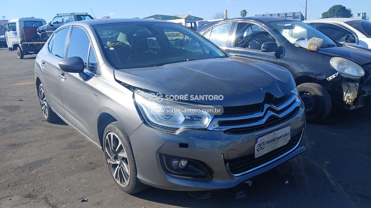 Citroën C4L THP A EXCL 2017 1.6 Turbo Automático Flex