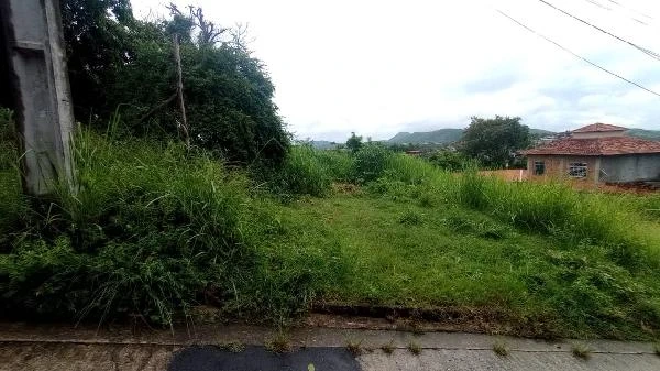 Terreno de 360m² em São Gonçalo em Sao Goncalo - Rio de Janeiro