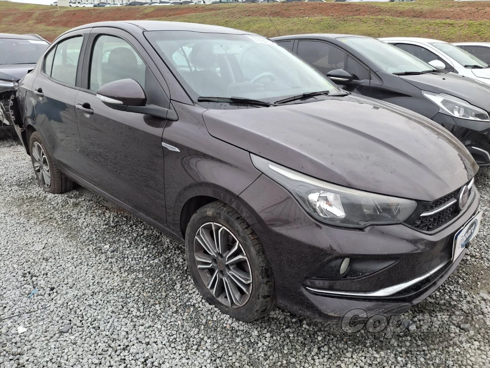Fiat Cronos Precision 2019 1.8 em Itaquaquecetuba - São Paulo