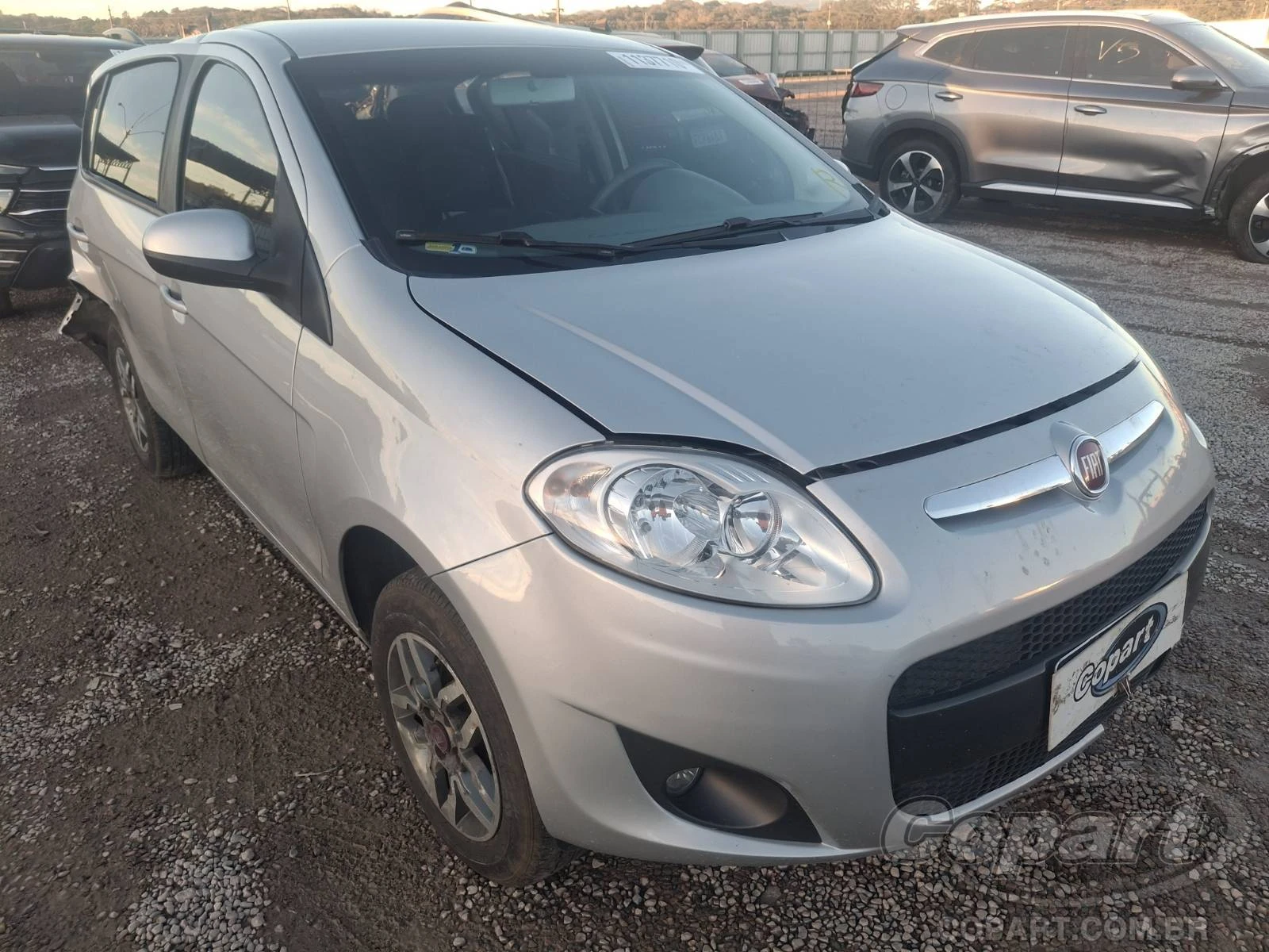 Fiat Palio Attractive 2015 1.4 Evo em São José Dos Pinhais - Paraná