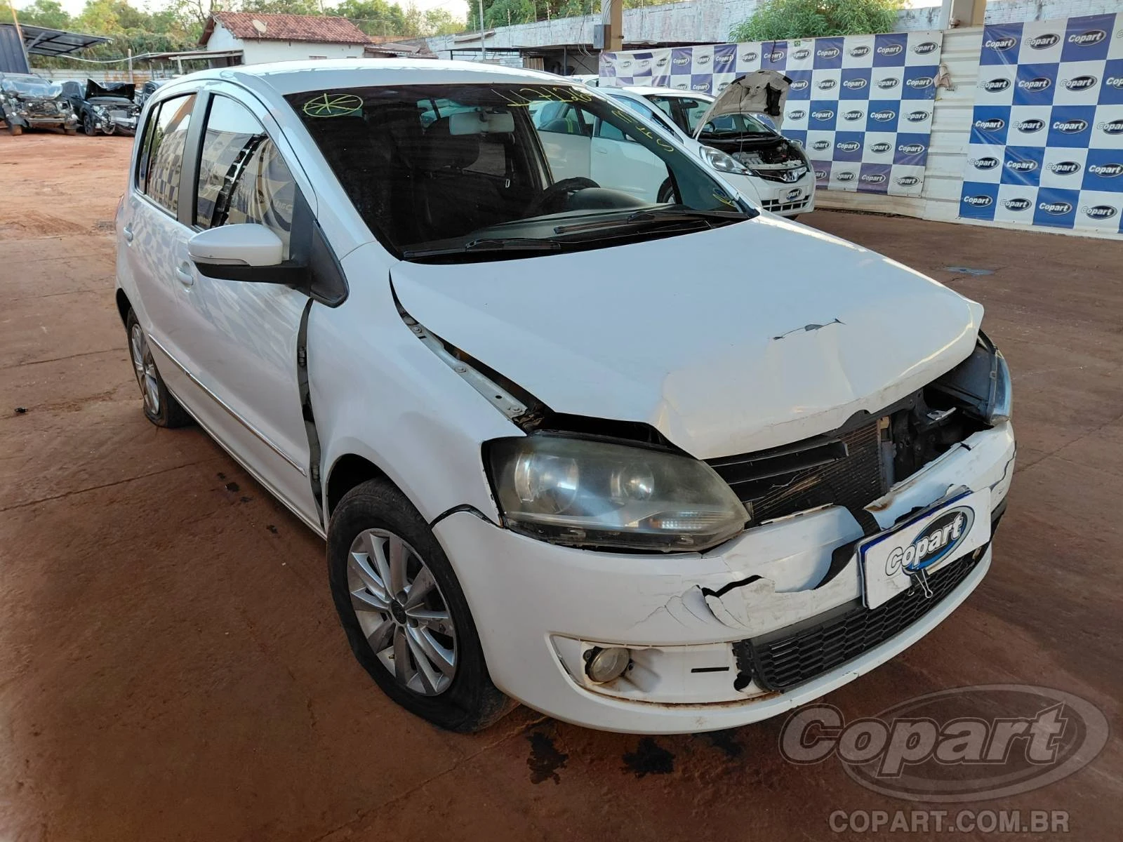 Volkswagen Fox Prime 2012 1.6 Flex em Campo Grande - Mato Grosso do Sul