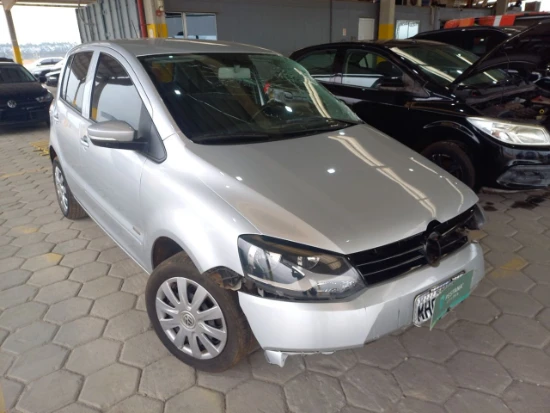 Volkswagen Fox 1.0 GII 2010 Manual em Tijucas - Santa Catarina
