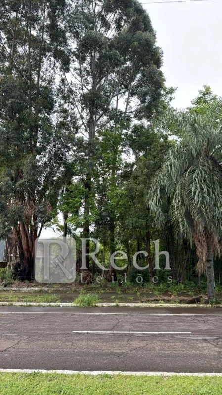 Terreno com 50% de Terreno em Sarandi/RS em Sarandi - Rio Grande do Sul