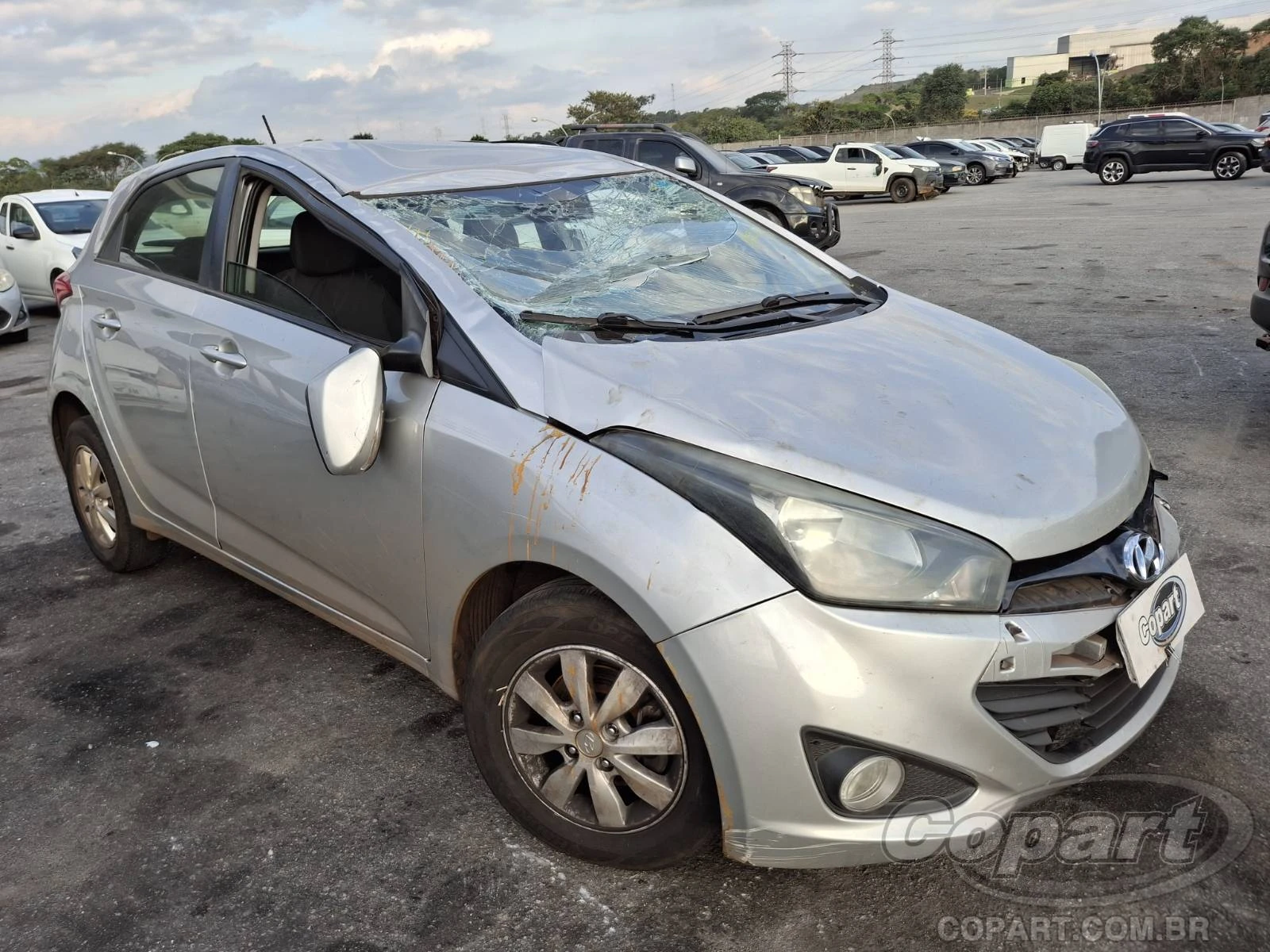 Hyundai HB20 Comfort 2015 1.0 CVVT em Pirapora Do Bom Jesus - São Paulo