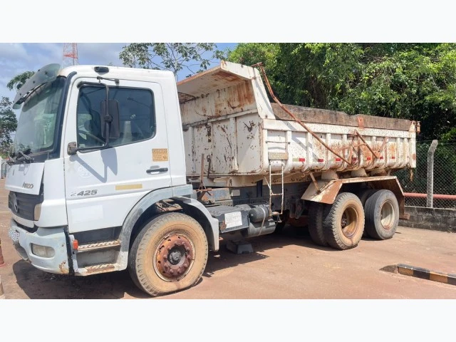 Mercedes-Benz Atego 2425 2009 Caminhão Basculante em Açailândia - Maranhão