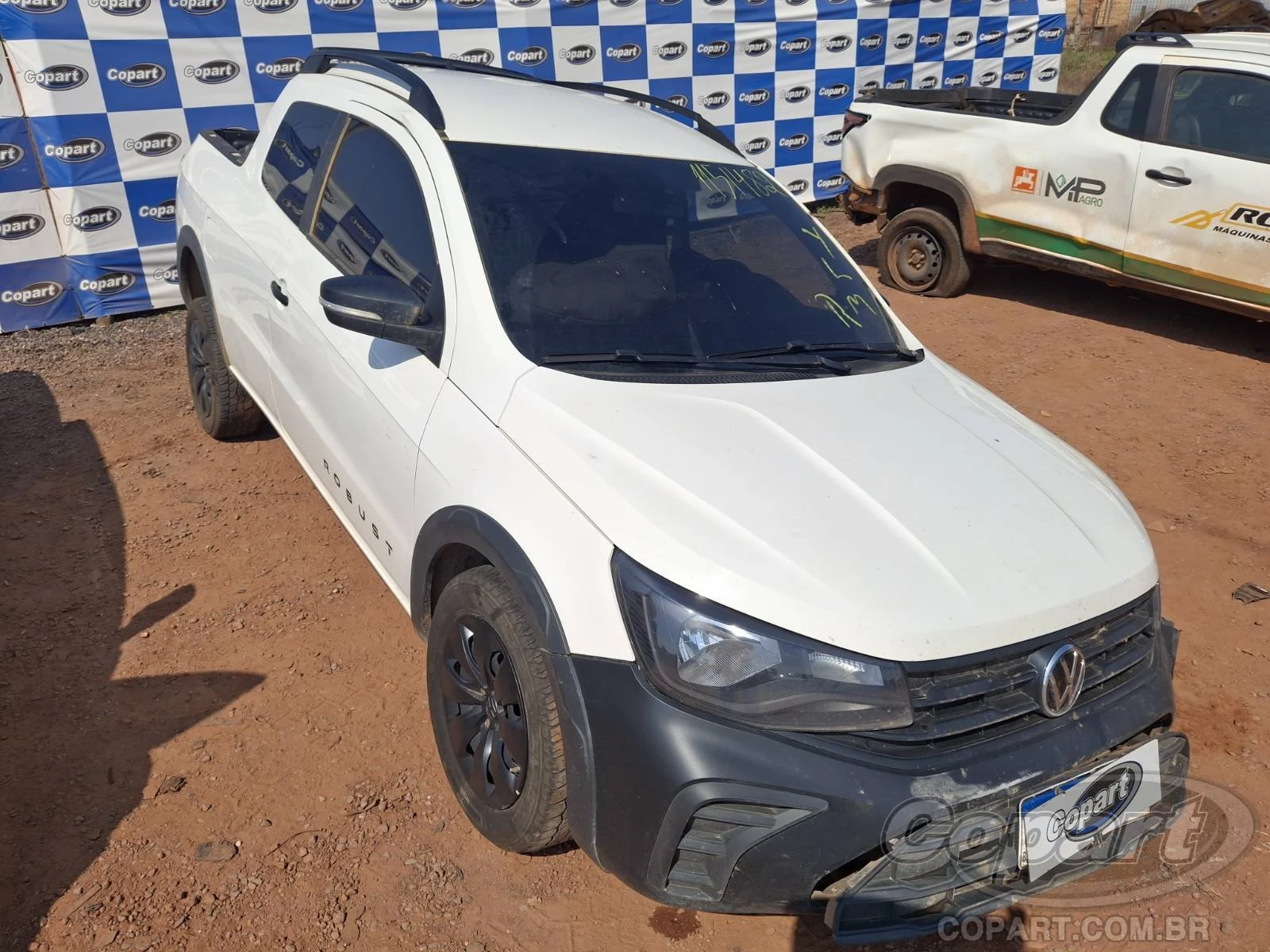 Volkswagen Saveiro CD Robust 2026 1.6 MSI em Cuiabá - Mato Grosso