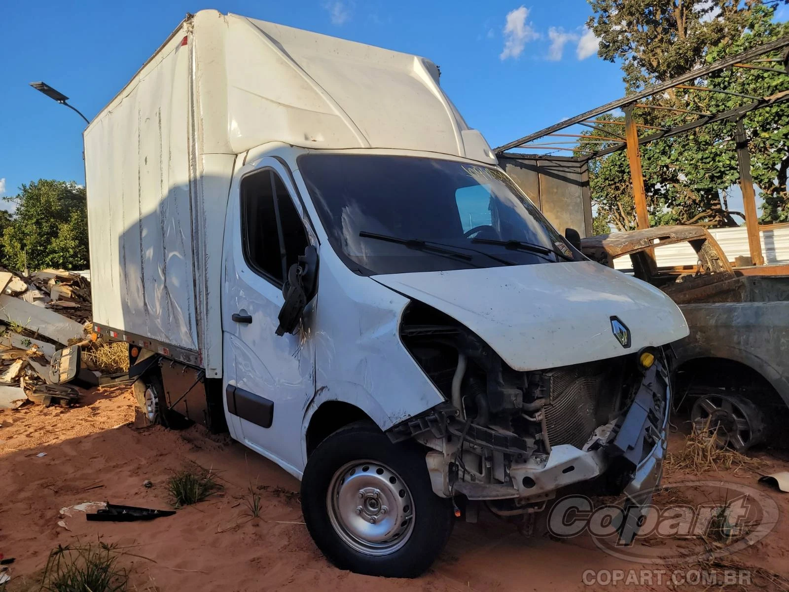 Renault Master Chassi Cabine 2016 2.3 dCi Frontal em Campo Grande - Mato Grosso do Sul