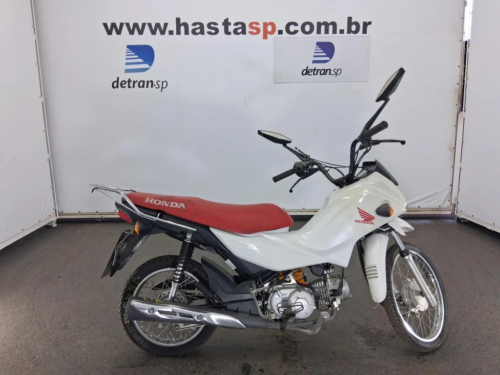 Honda Pop 110i 2022 Branca em Casa Branca - São Paulo