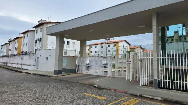 Apartamento com 2 Quartos e Varanda em São Luís/MA em Sao Luis - Maranhão