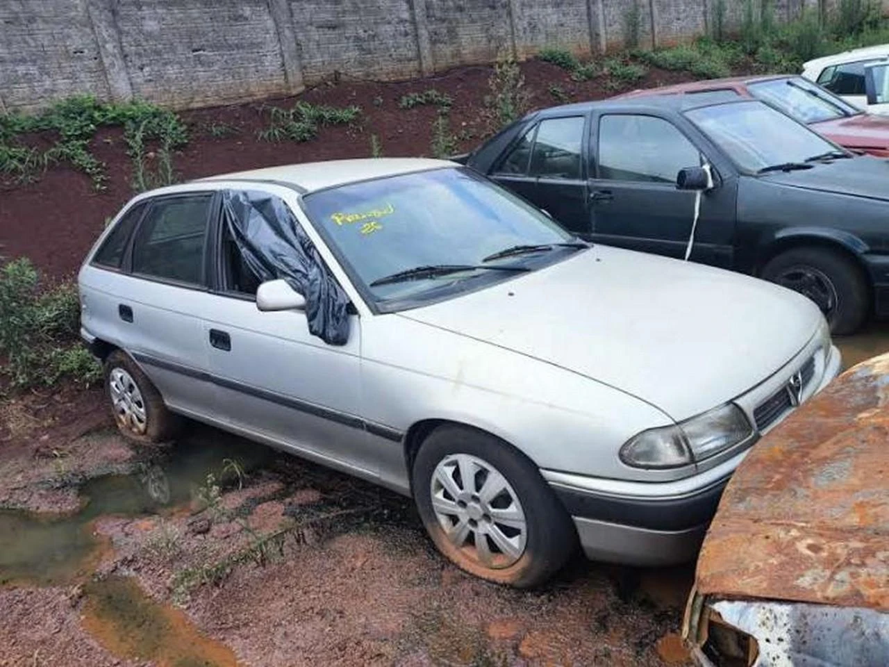 Chevrolet Astra GLS 1995 Prata Sucata em Maringá - Paraná