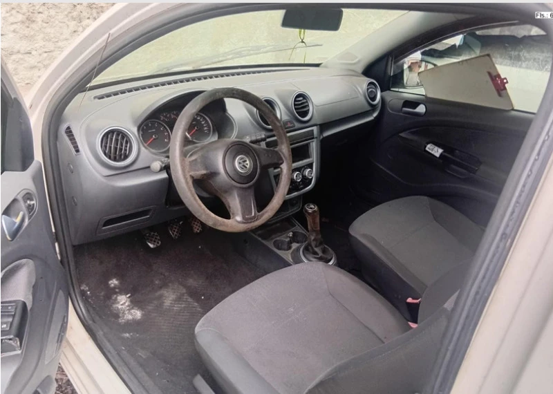 Volkswagen Saveiro Cs 1.6 2011/2012 em Lajeado - Rio Grande do Sul