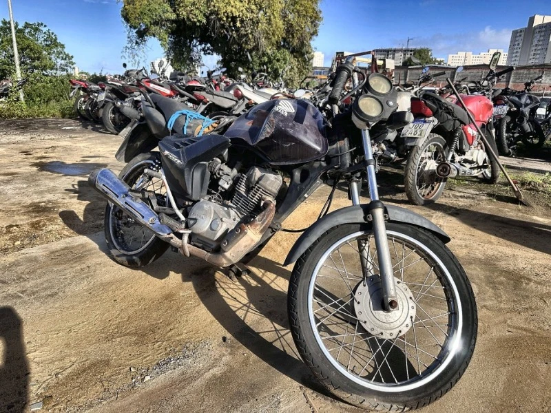 Honda CG 125 Fan 125cc Grande Monta em Salvador - Bahia