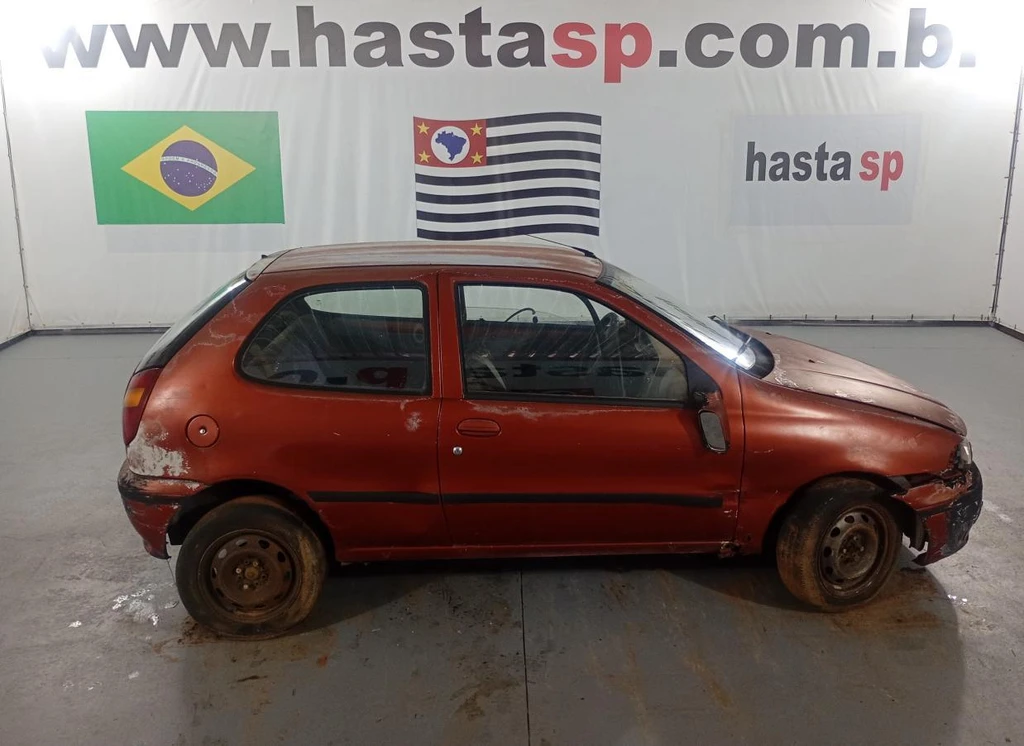 Fiat Palio Edx 1997 Vermelho em Casa Branca - São Paulo