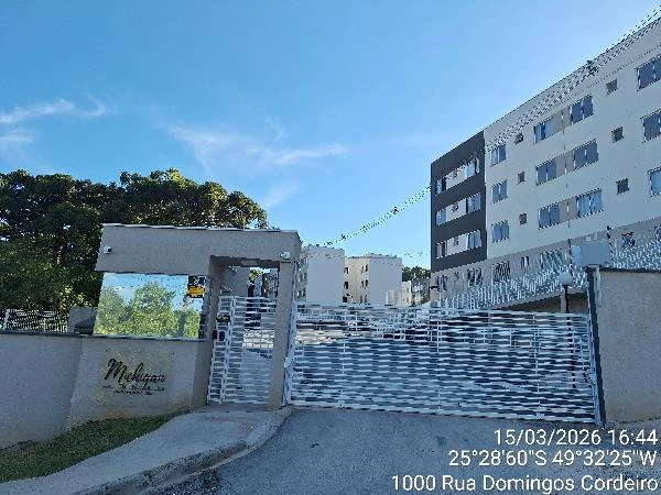 Apartamento com 2 Quartos e 1 Vaga em Campo Largo/PR em Campo Largo - Paraná