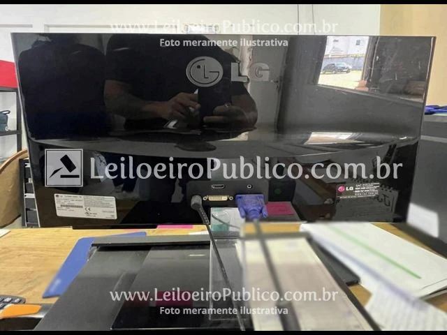 LG Flatron E2260VT 107SPQJ3T932 em Palhoça - Santa Catarina