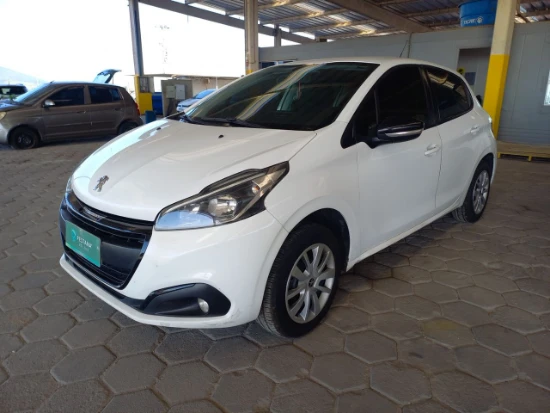 Peugeot 208 Active MT 2019/2020 Flex em Tijucas - Santa Catarina
