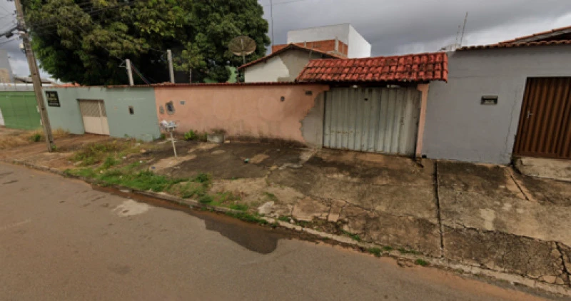 Terreno com Rua T-11, Palmas TO em Palmas - Tocantins