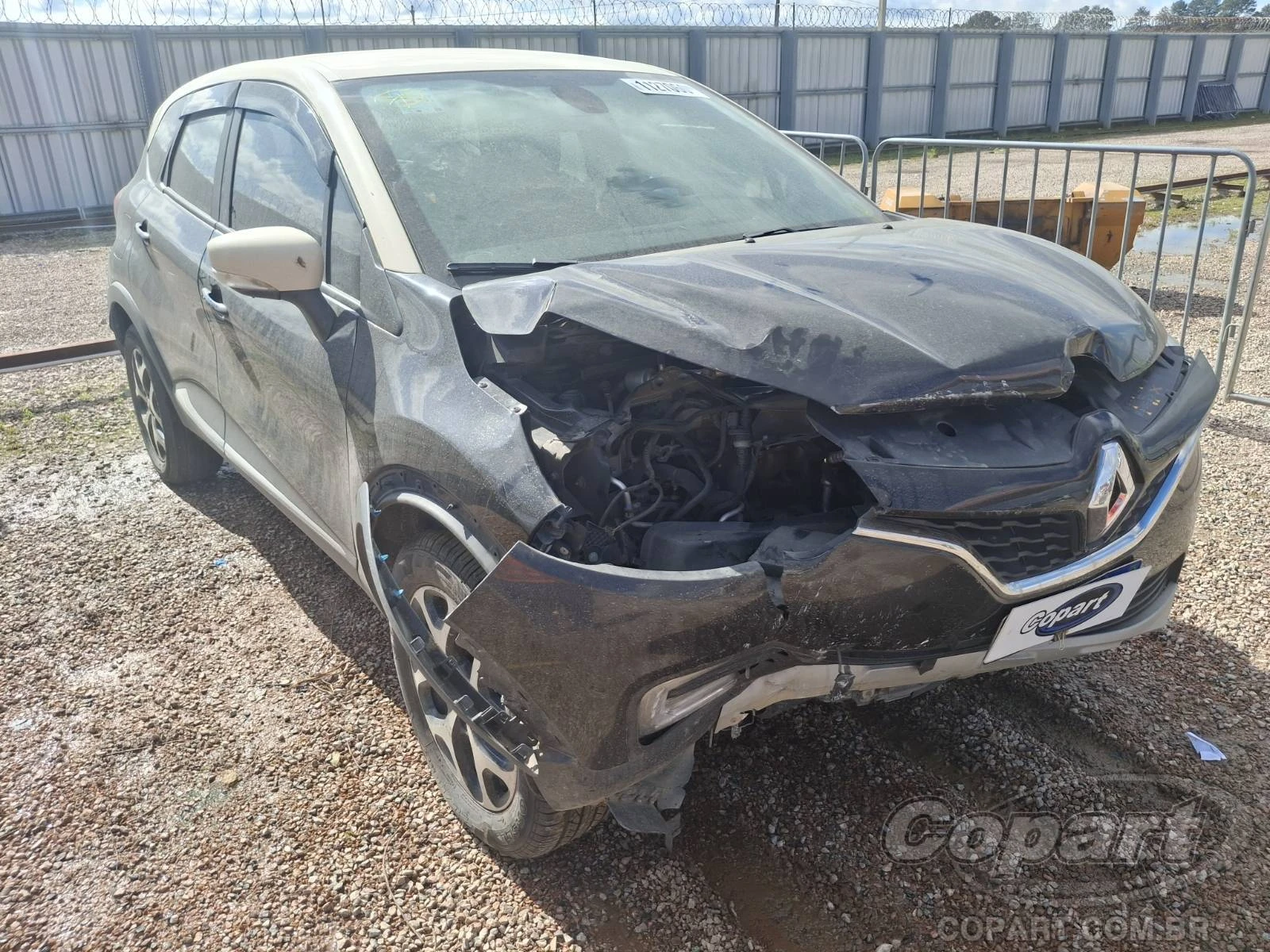 Renault Captur Intense 2018 2.0 Automático em São José Dos Pinhais - Paraná