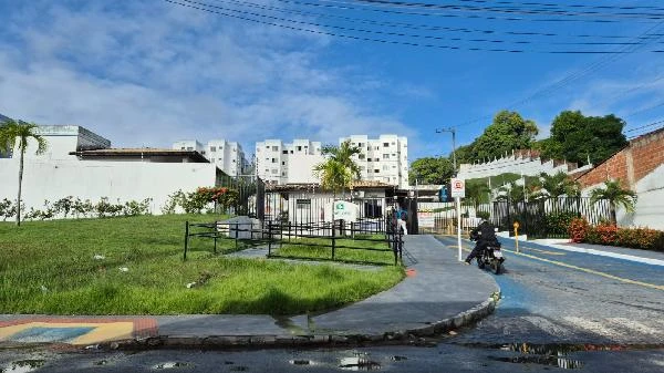Apartamento com 2 Quartos em Aracaju/SE em Aracaju - Sergipe