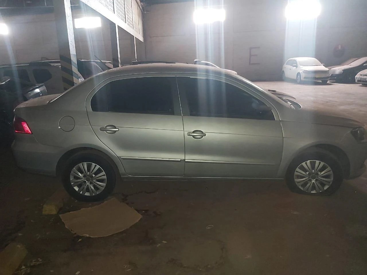 Volkswagen Voyage City 2013 1.6 em Umuarama - Paraná