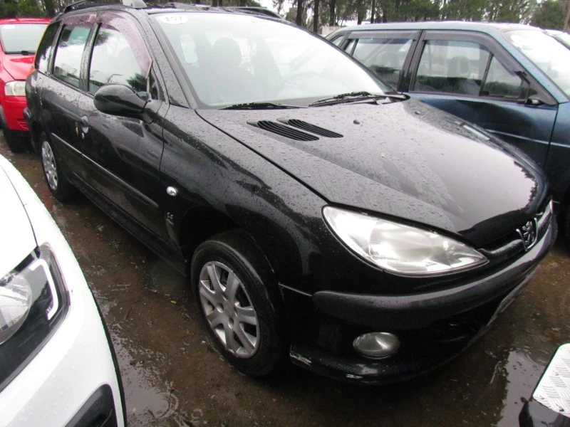 Peugeot 206 SW PRES FX 2008 Flex em Caxias Do Sul - Rio Grande do Sul