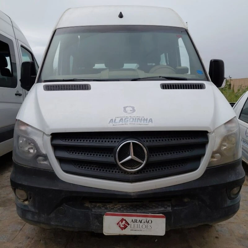 Mercedes-Benz Sprinter Sprinter 415 CDI 2017/2018 Automático? em Alagoinha - Pernambuco
