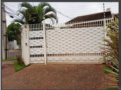 Casa Residência B no Versalhes I em Maringá/PR em Maringá - Paraná