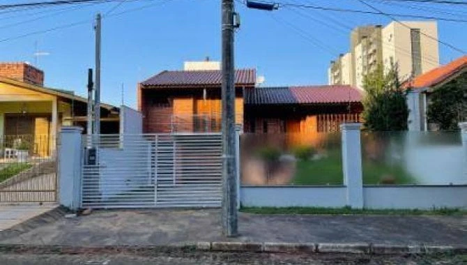 Casa com 236 m² em Canoas/RS em Canoas - Rio Grande do Sul