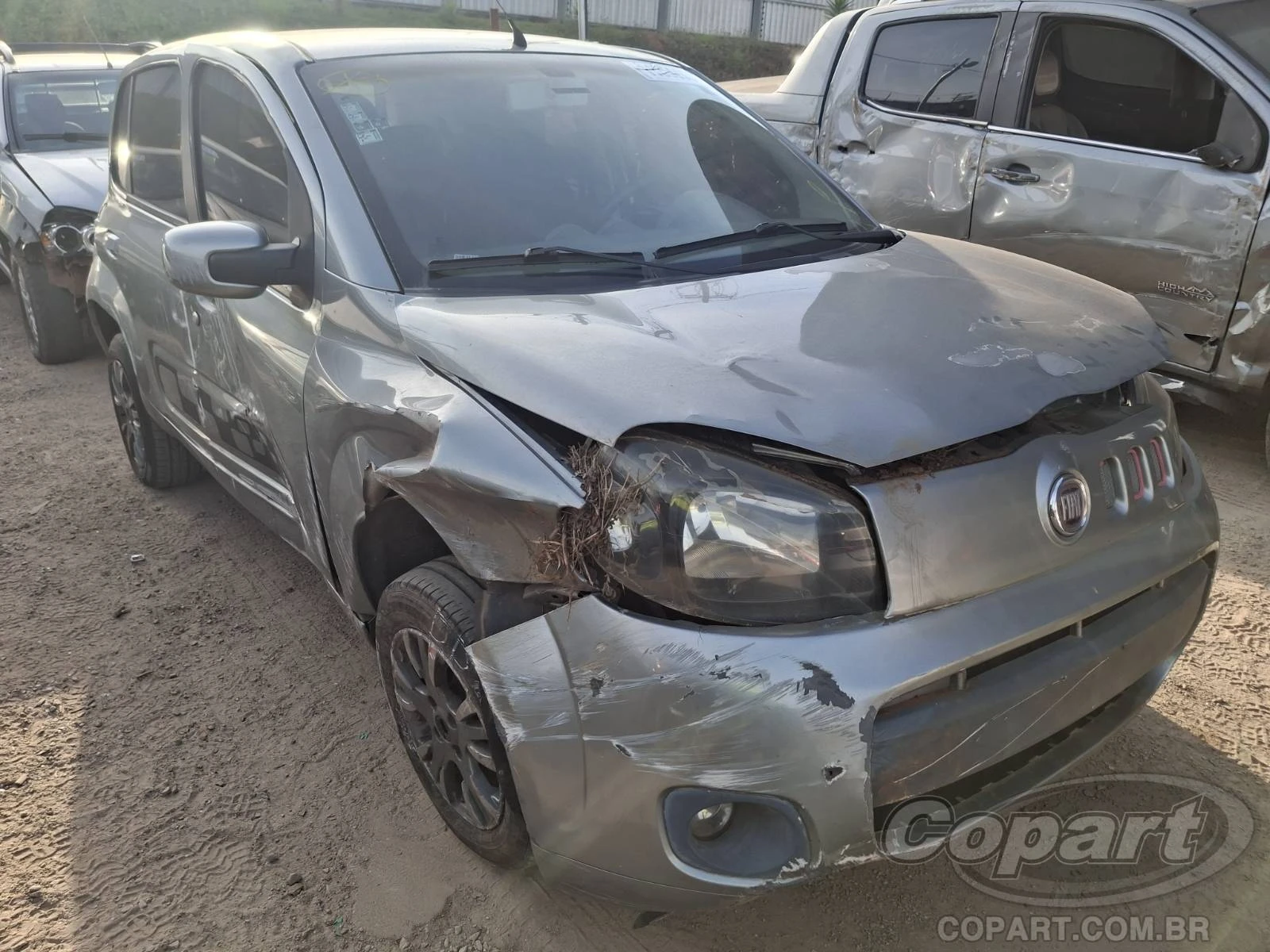 Fiat Uno Vivace 2013 1.0 Evo em Betim - Minas Gerais