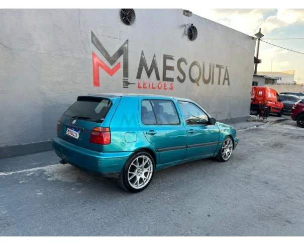 Volkswagen Golf GL 1997 2.0 Gasolina em São Paulo