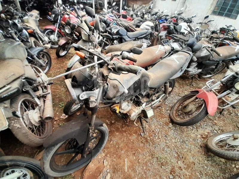 Yamaha YBR125 YBR125 ED 125cc Gasolina Manual em Capão Bonito - São Paulo