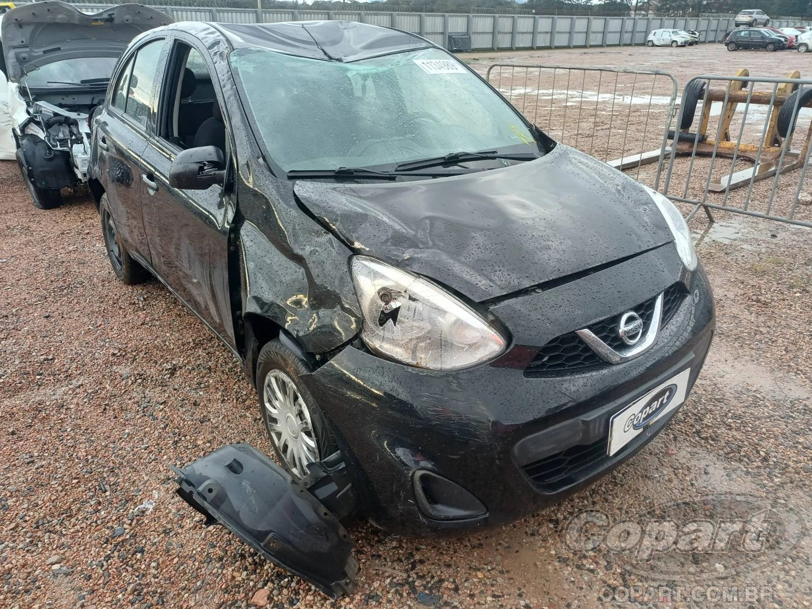 Nissan March 2016 1.0 12V Automático? (informação ausente) em São José Dos Pinhais - Paraná