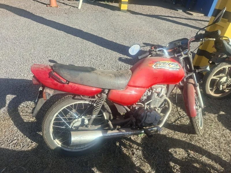 Honda CG CG 1996 Motocicleta em Toledo - Paraná